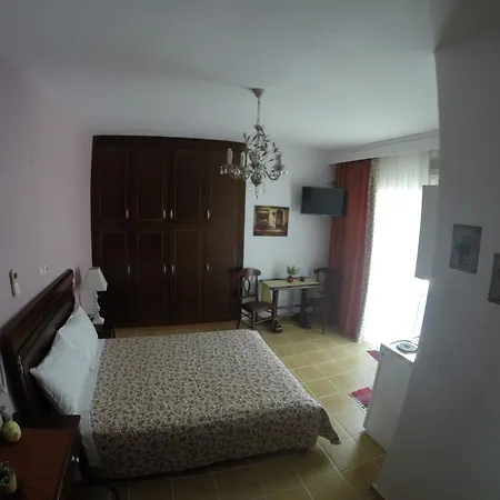 Akrotiri Hotel Neos Marmaras Exteriér fotografie