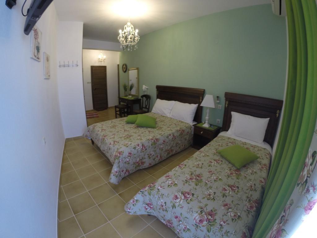 Aparthotel Akrotiri Néos Marmarás