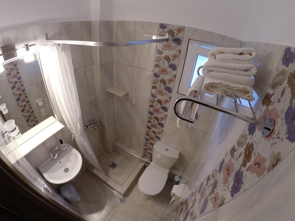 Aparthotel Akrotiri Néos Marmarás